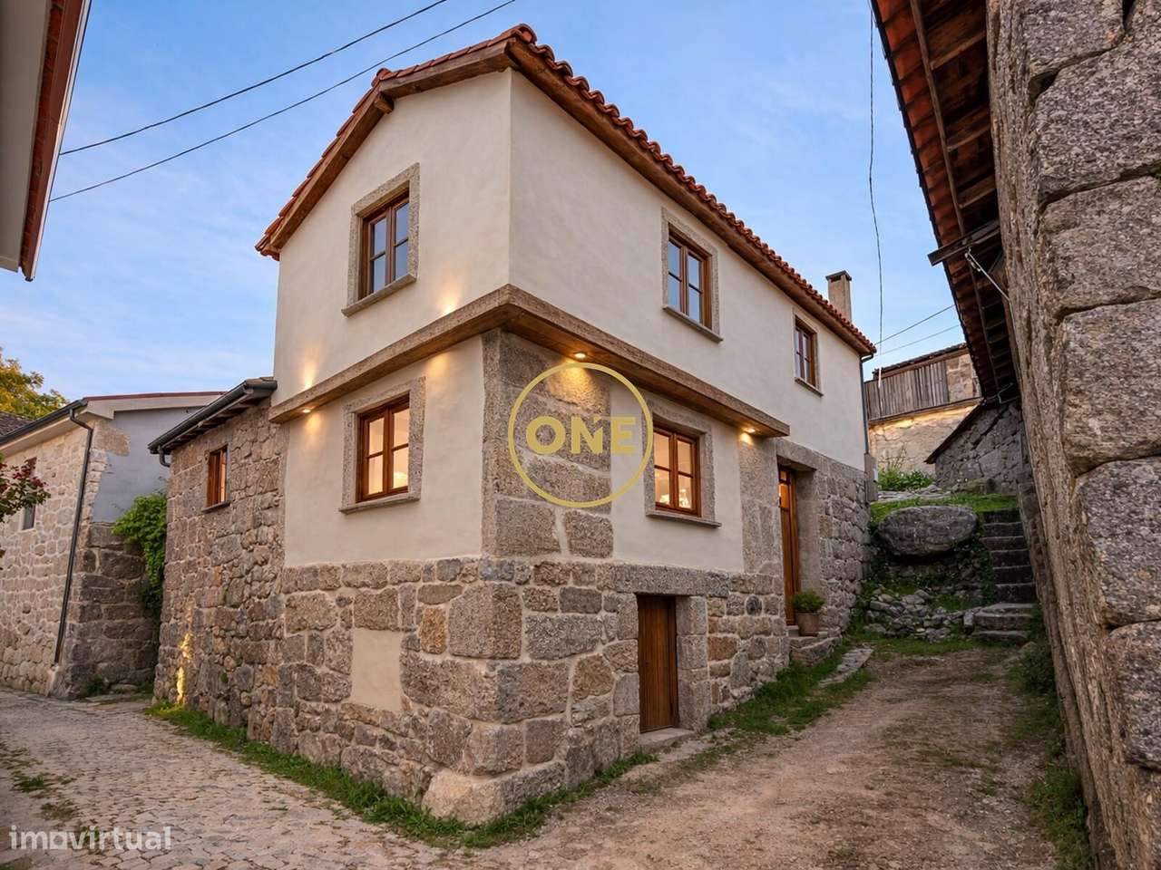 Moradia para Renovar no Centro da Aldeia de Saim — Terras de Bouro - Grande imagem: 2/33