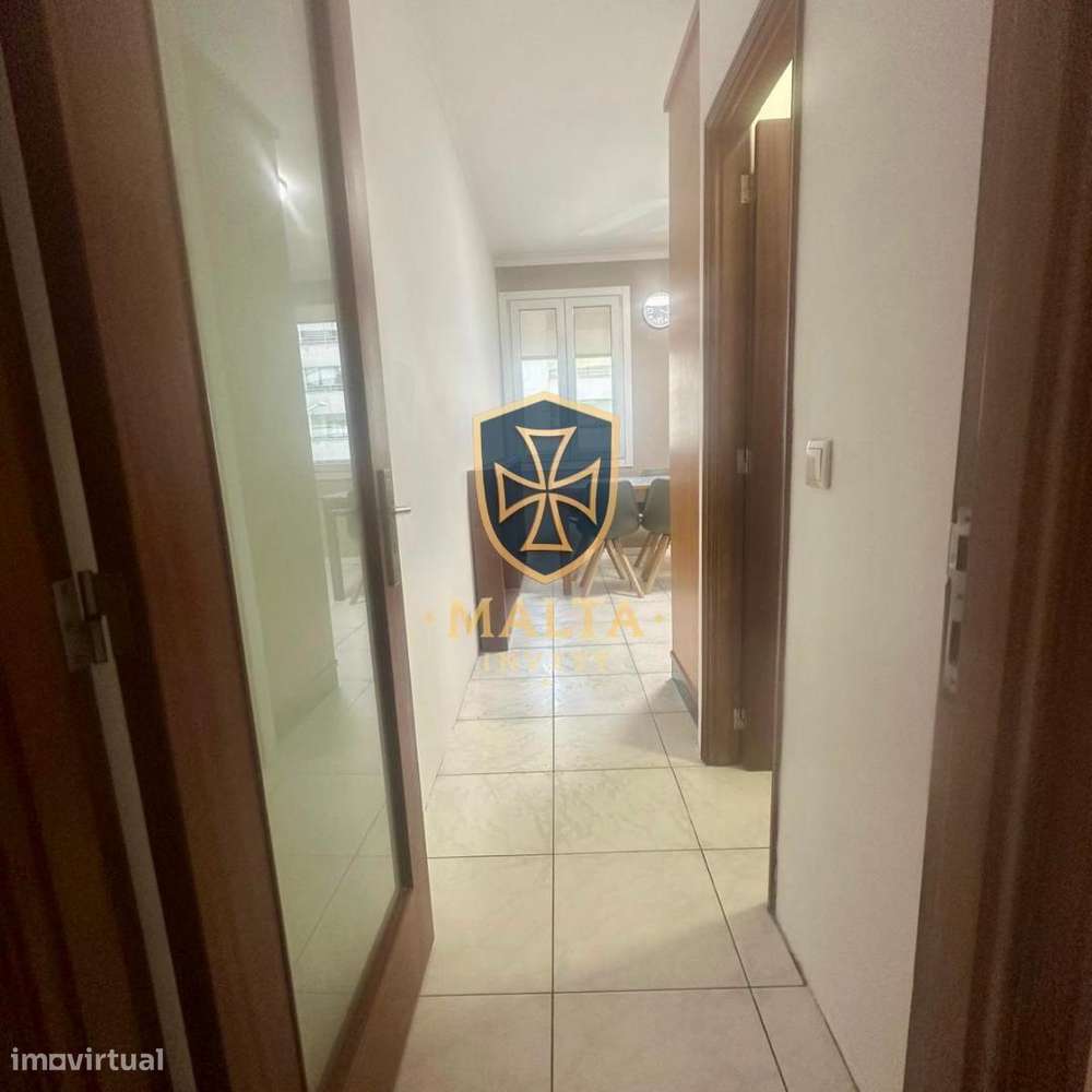 Apartamento T3 Renovado na Rua do Caires em Braga-3
