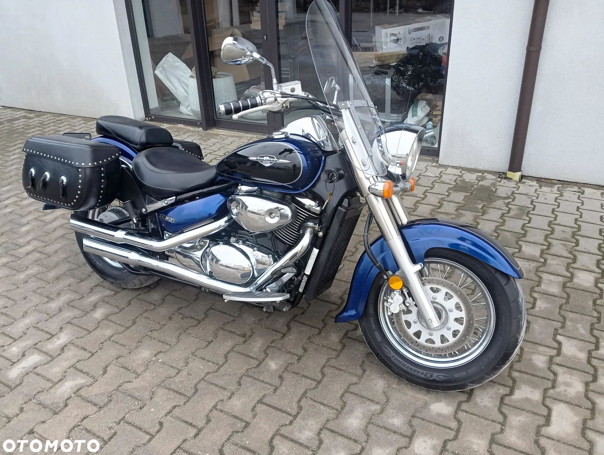 Suzuki VL 800 Volusia - Boulevard C50 - 1