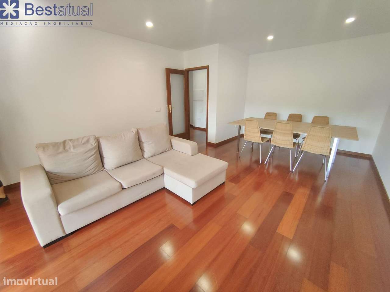 T2 Mobilado/Equipado-Cond. Fechado C/Piscina -Ofir-11