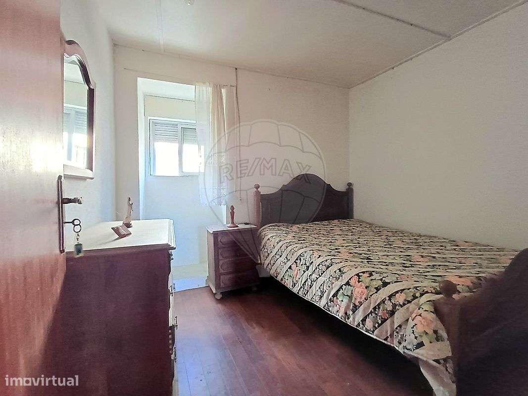 Moradia T4 para venda-9