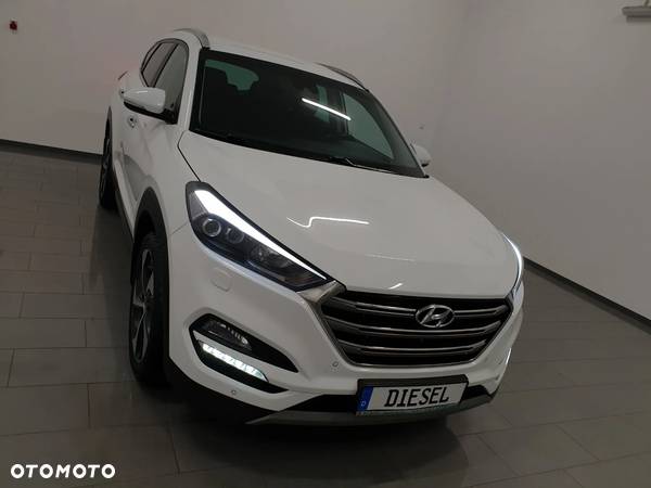 Hyundai Tucson 2.0 CRDI BlueDrive Style 2WD - 5