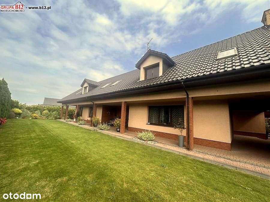 Dom dwulokalowy/ 560m2/ działka 30a/ ul. Niebyła-13