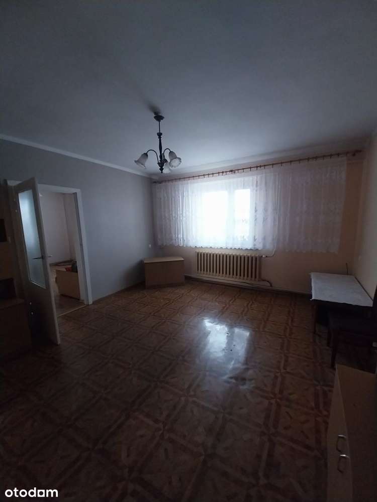 Dom z ziemią rolną .-3