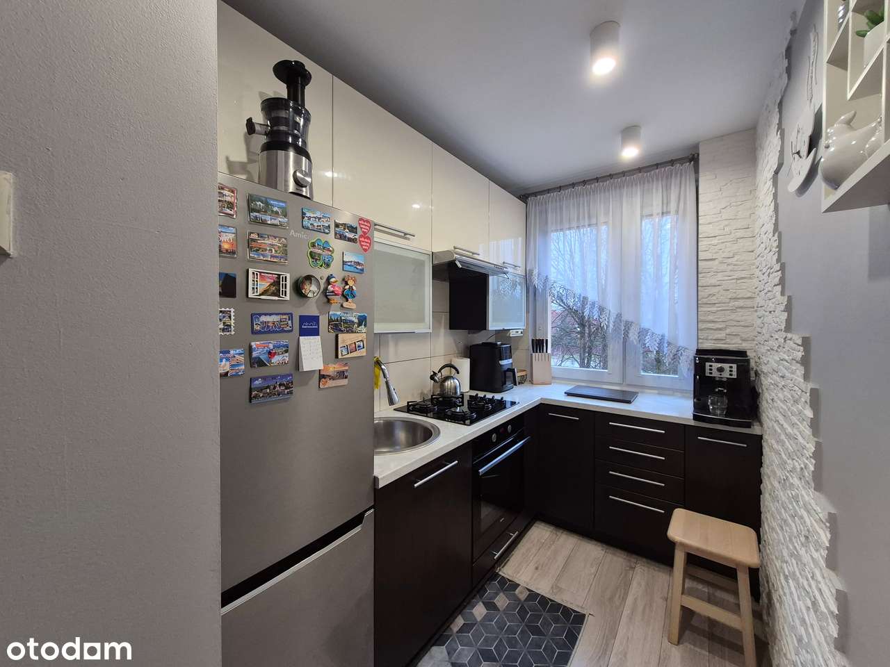 Komfortowe M3 z klimatyzacją w super lokalizacji z całym umeblowaniem-8