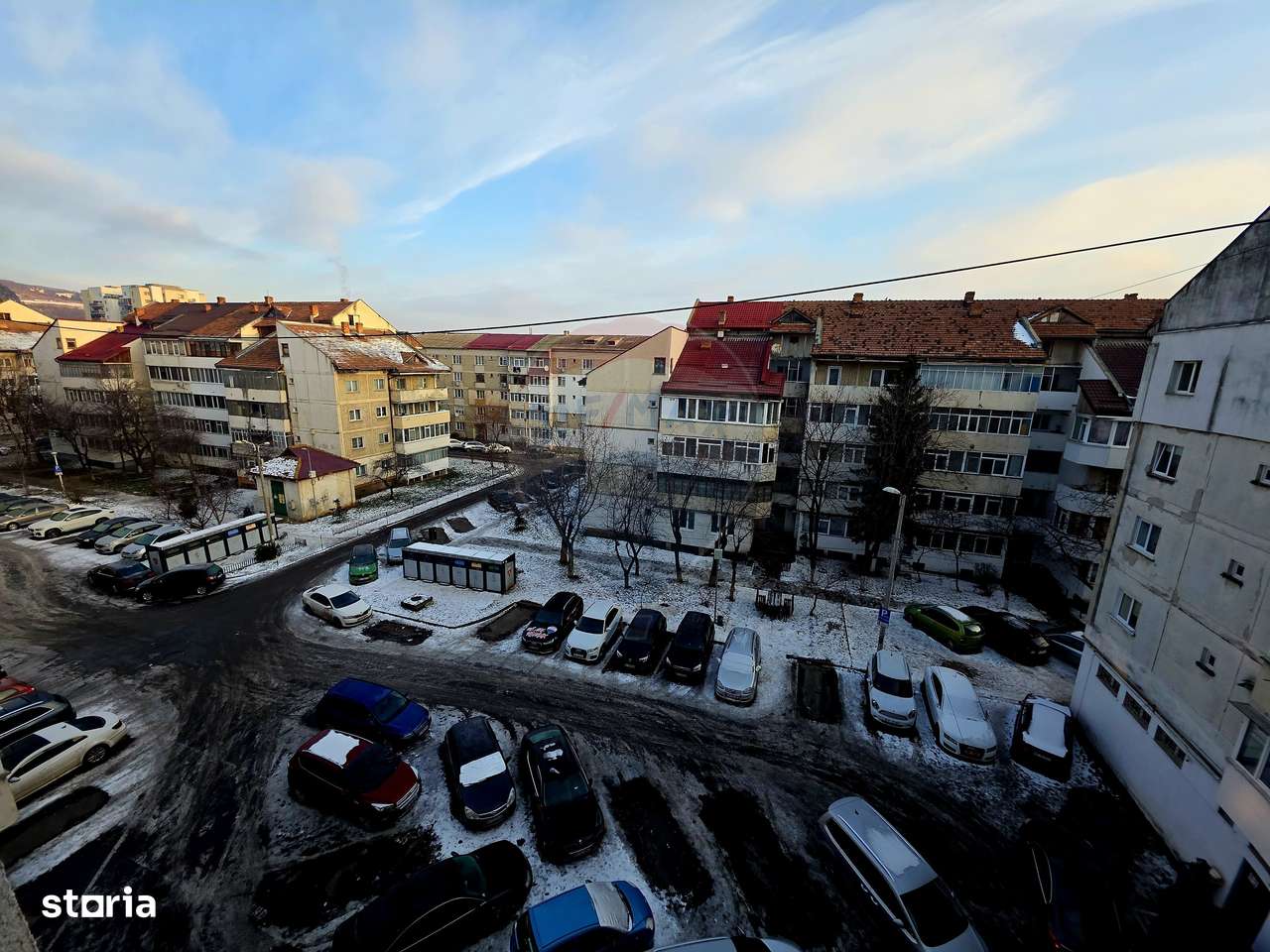 Apartament cu 2 camere de vânzare în zona 1 Mai-15