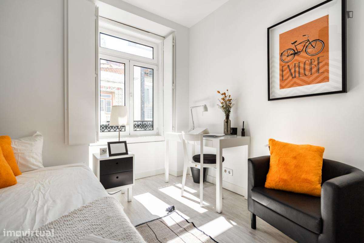 Quarto - localizado em Campolide Lisbon - Grande imagem: 4/23