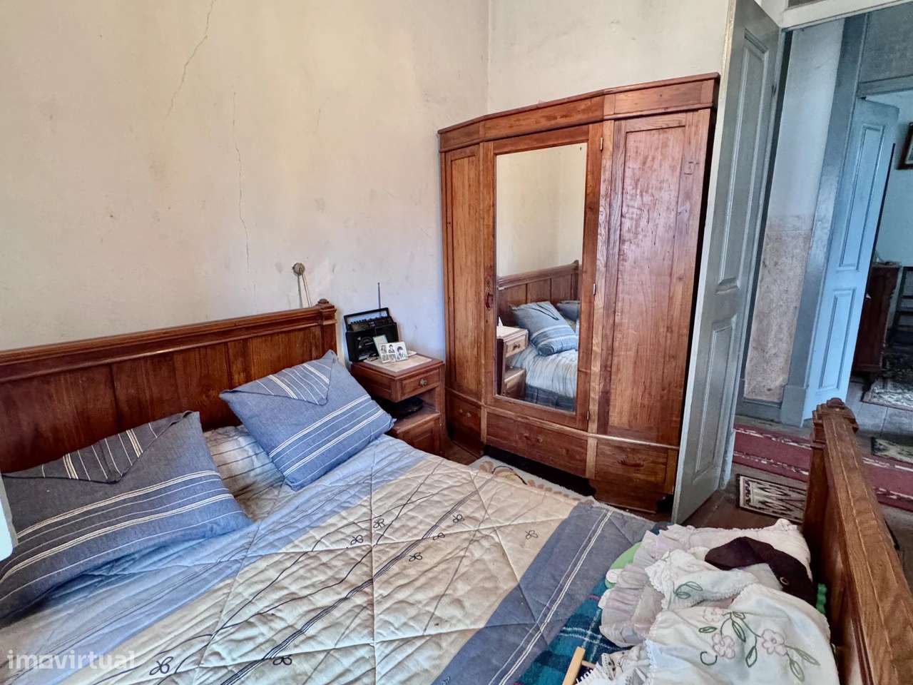 Oportunidade Única – Moradia para Recuperar em Localização Estratégica - Grande imagem: 5/13