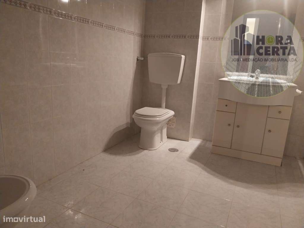Apartamento T2 c/parqueamento em Algueirão- Mem Martins!-13