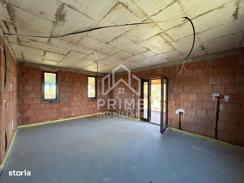 DE VANZARE - CASA LA ROSU, 5 camere, 240 mp utili - D+P+1 - Micesti - Imagine principală: 3/12