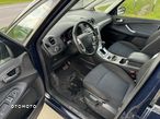 Ford Galaxy 2.0 TDCi Ambiente - 17