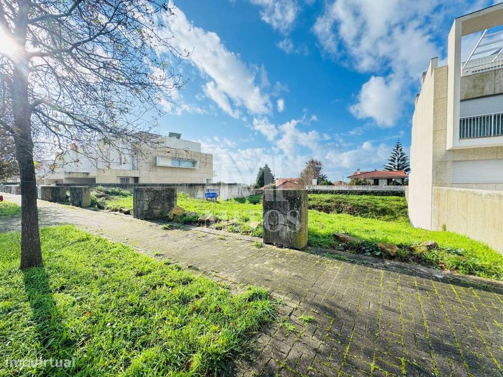 Lote de construção com projeto aprovado para venda na Areosa - Vian... - Grande imagem: 4/7