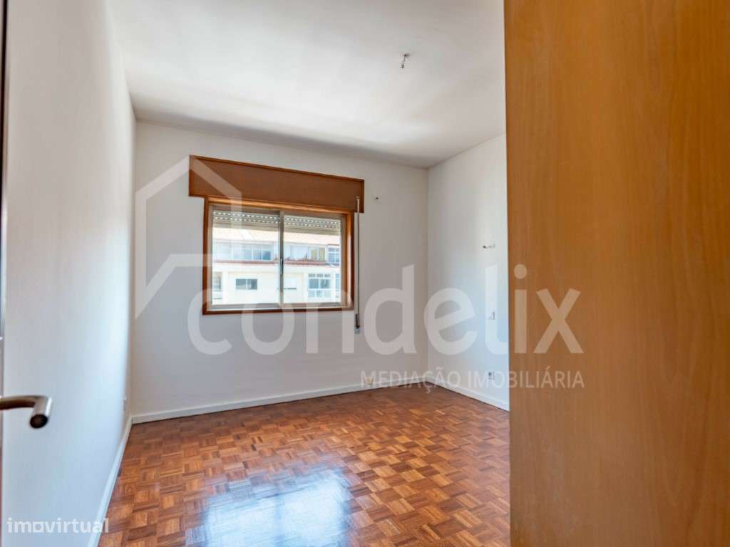 Duplex T6 para venda no Candal, Vila Nova de Gaia-11