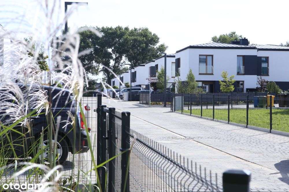 Dom w zabudowie bliźniaczej z ogrodem - Pełny obrazek: 2/7