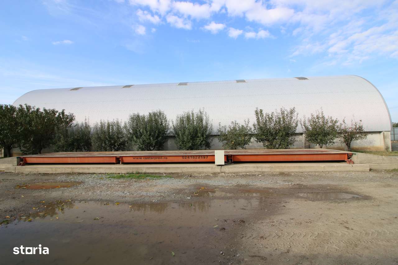Baza de cereale in functiune , 4500 mp intravilan + 2 depozite - Imagine principală: 5/14