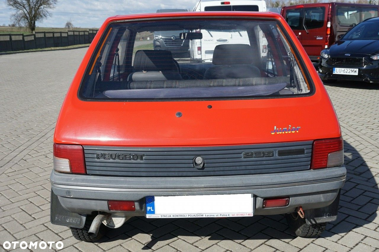 Peugeot 205 - 6