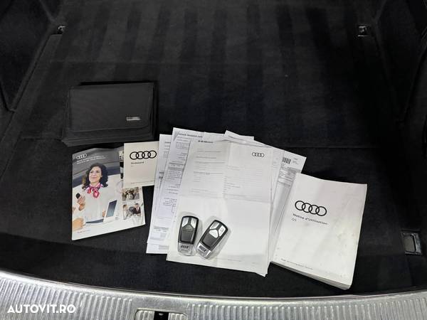 Audi Q5 2.0 40 TDI quattro S tronic Sport - 38