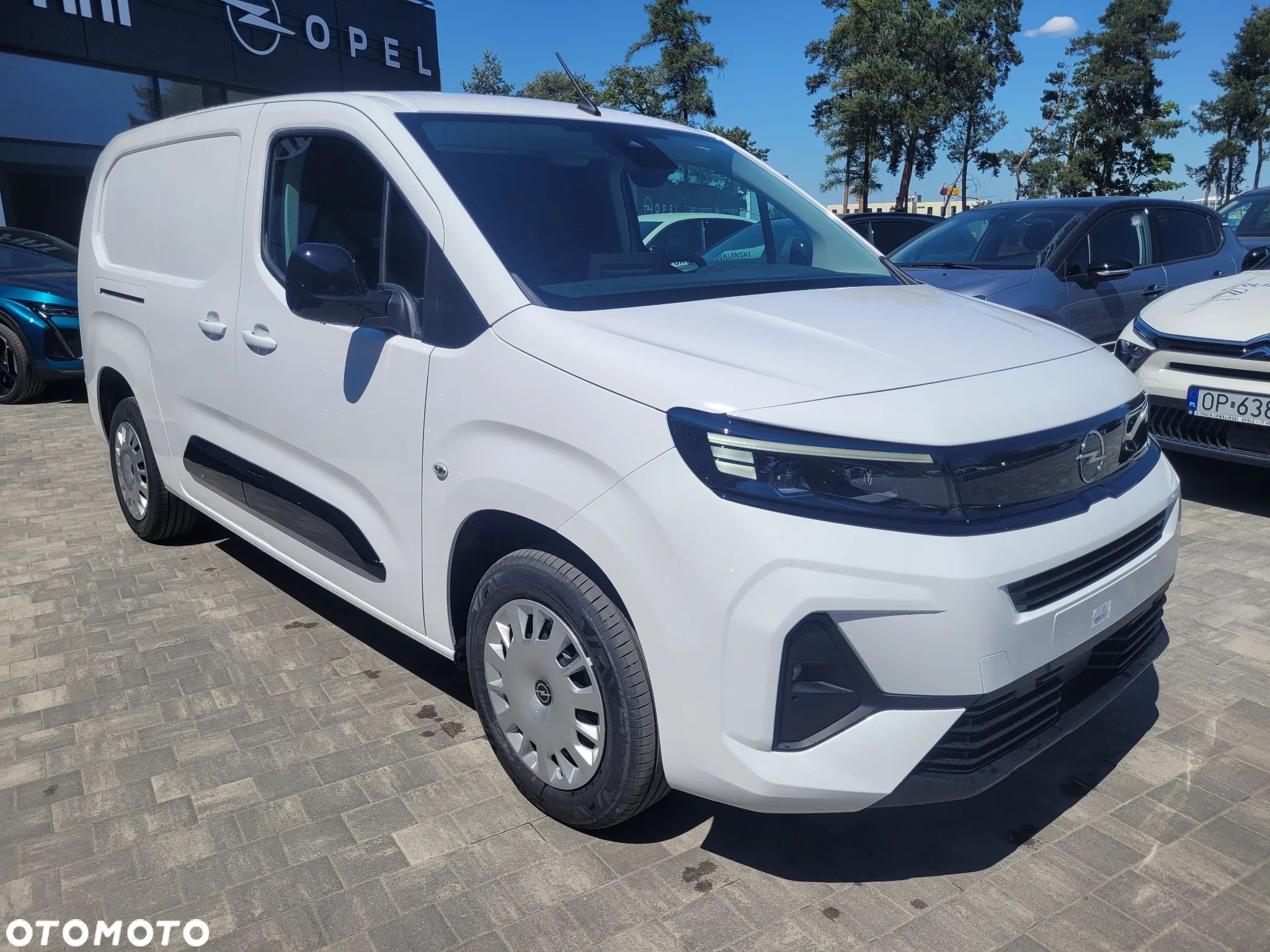 Opel Combo Cargo L2 950 kg. - 1