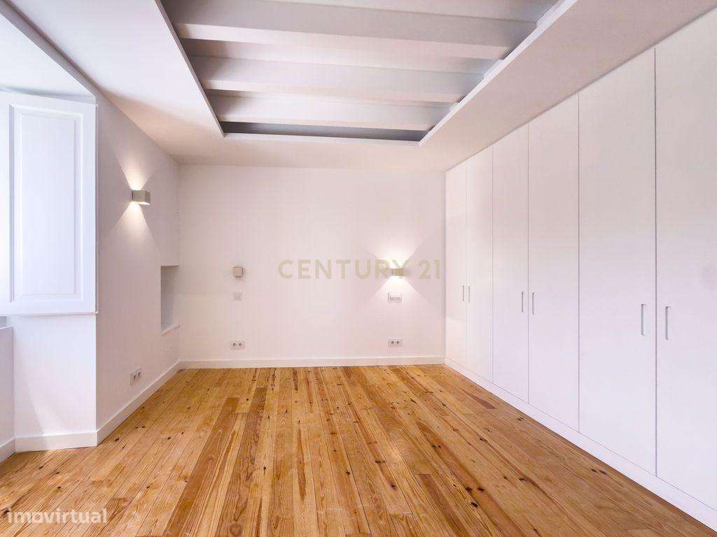 Apartamento T3 Duplex | Edifício Totalmente Reabilitado | Centro Amado-12