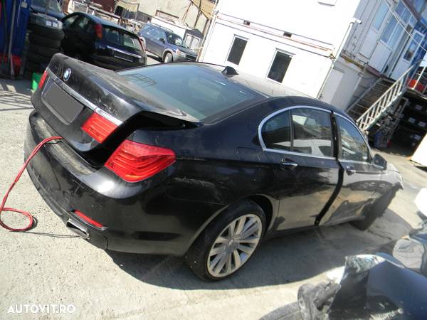 Dezmembrari  BMW 7 (F01, F02, F03, F04)  2008  > 2015 750 i Benzina - 37