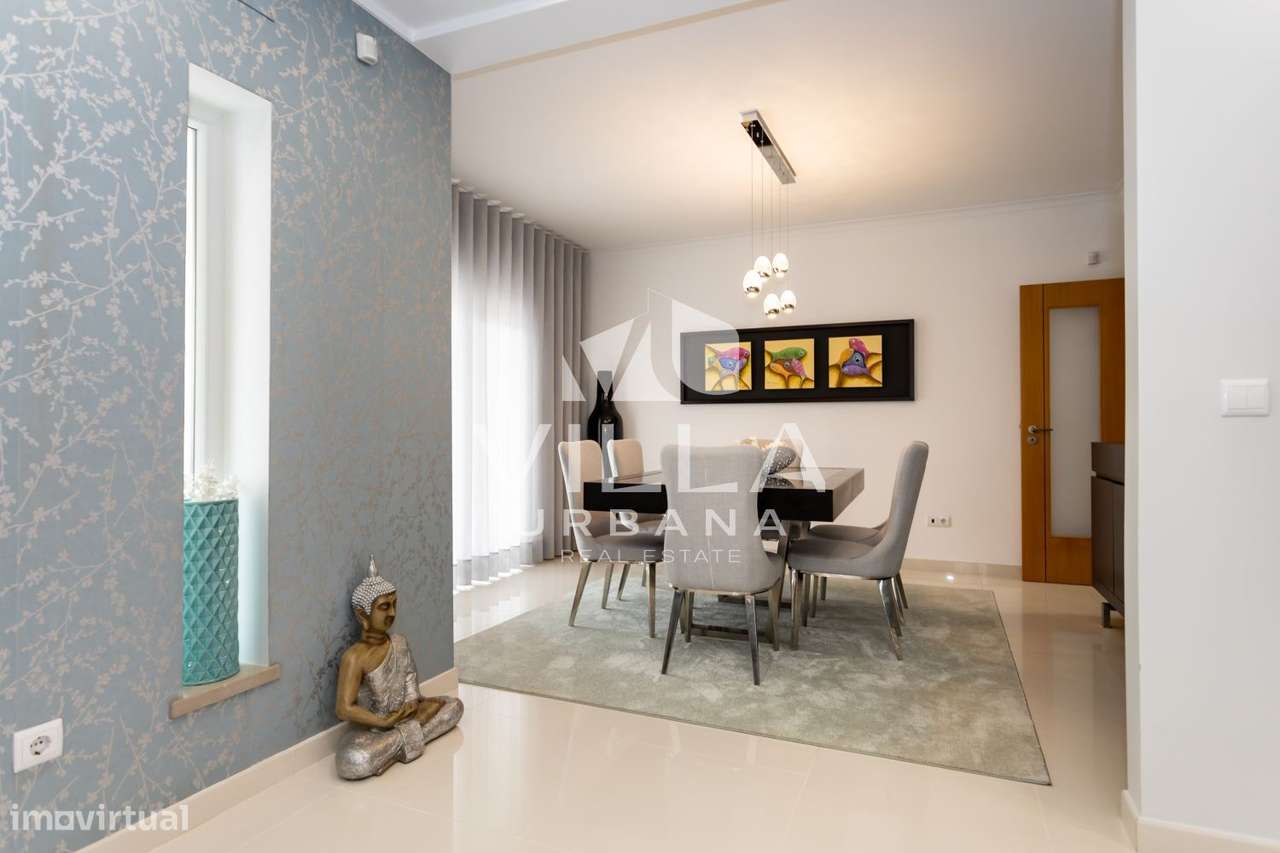 Moradia Isolada T4 em Valadares-36