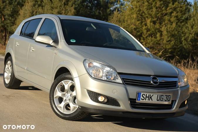 Opel Astra III 1.6 Enjoy - 2