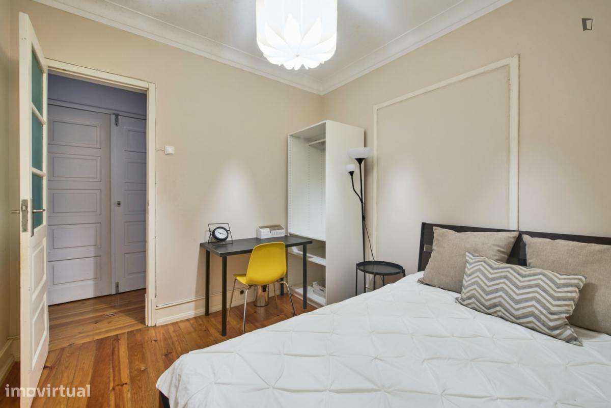 Quarto - localizado em Arroios Lisbon - Grande imagem: 4/12