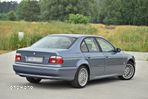 BMW Seria 5 525i - 4