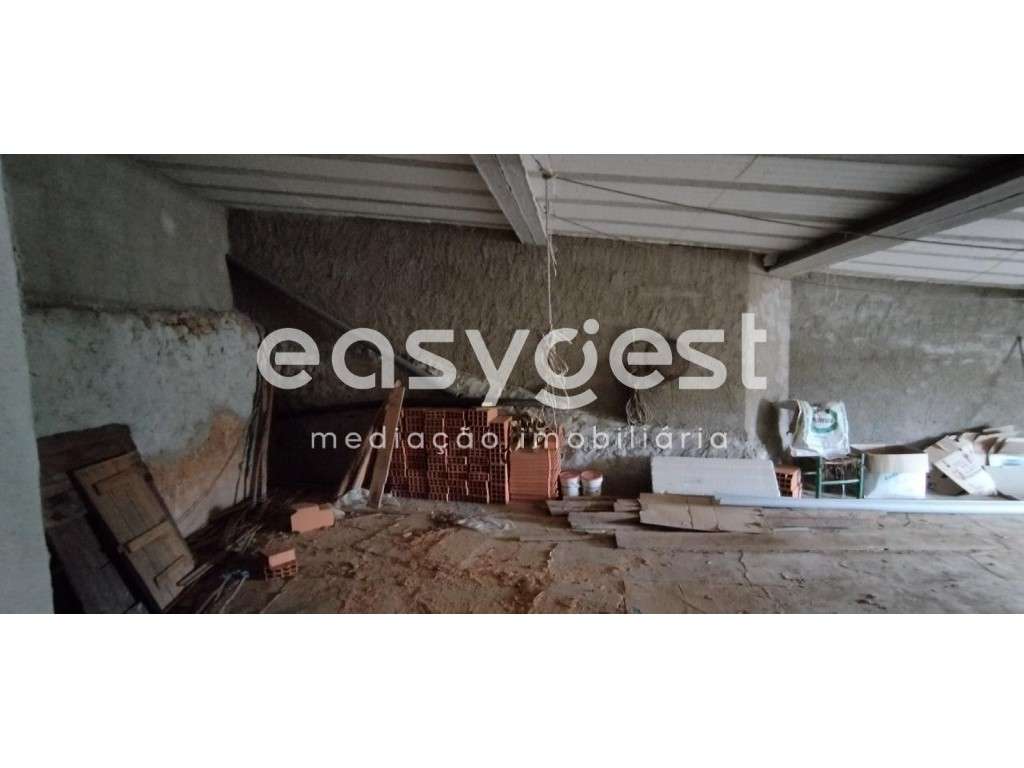 Casa de pedra e betão em Freixeda do Torrão , Fig. de Castelo Rodrigo - Grande imagem: 4/15