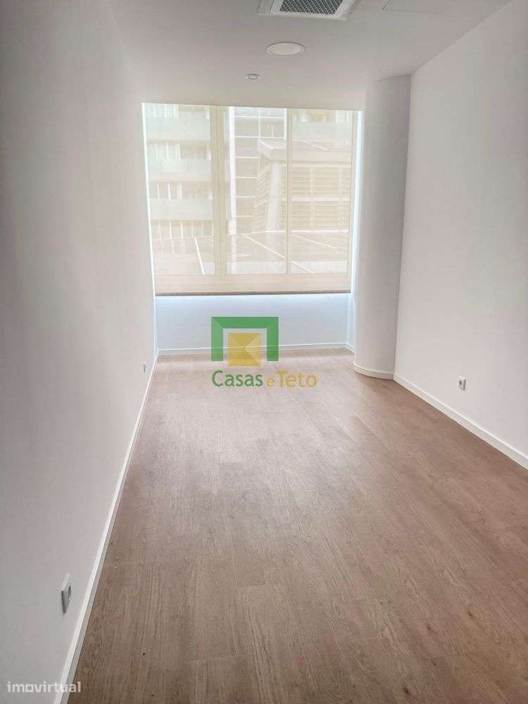 Escritório para arrendamento - Grande imagem: 4/5