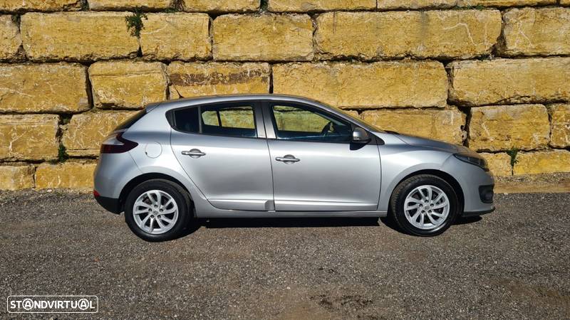 Renault Mégane 1.5 dCi Zen - 4