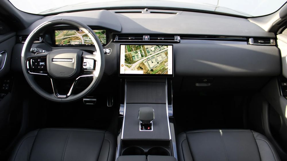 Land-Rover Range-Rover-Velar 3.0 Diesel 300 KM — zdjęcie 2