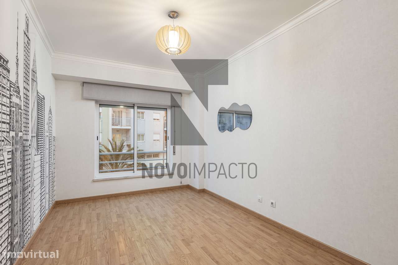 Apartamento T3 c/ parqueamento e arrecadação-22