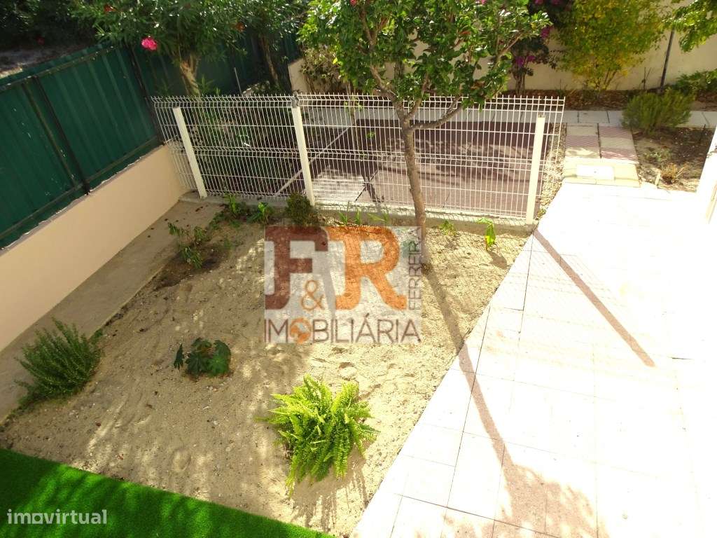 Moradia Duplex T2+1 com sótão aproveitável e Garagem Quinta do Cond...-17