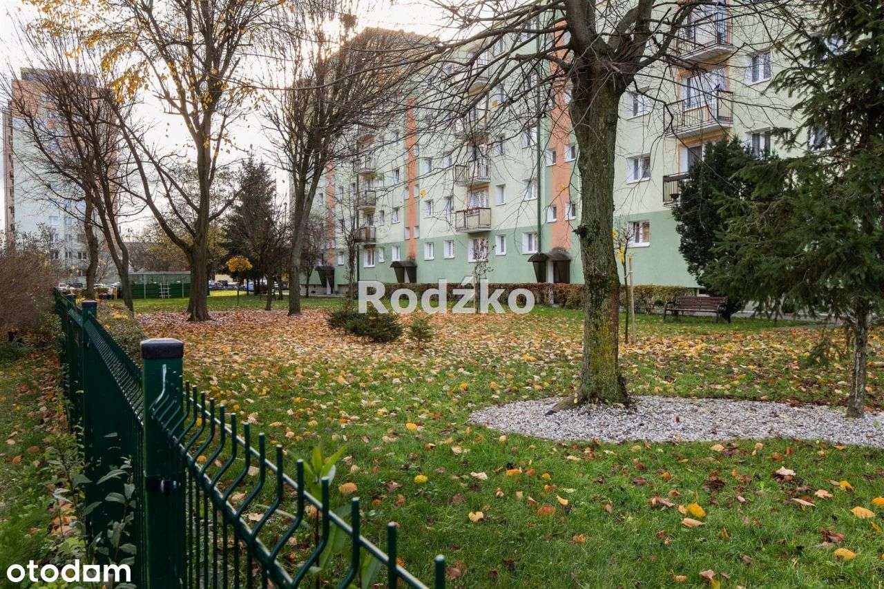 M-3 w bloku, pokoje nieprzejściowe.-12