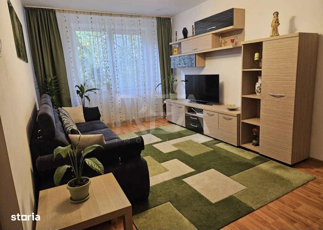 3 camere, 2/8, bloc 1979, 70mp-Gorjului