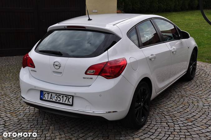 Opel Astra IV 1.4 T Active - 15