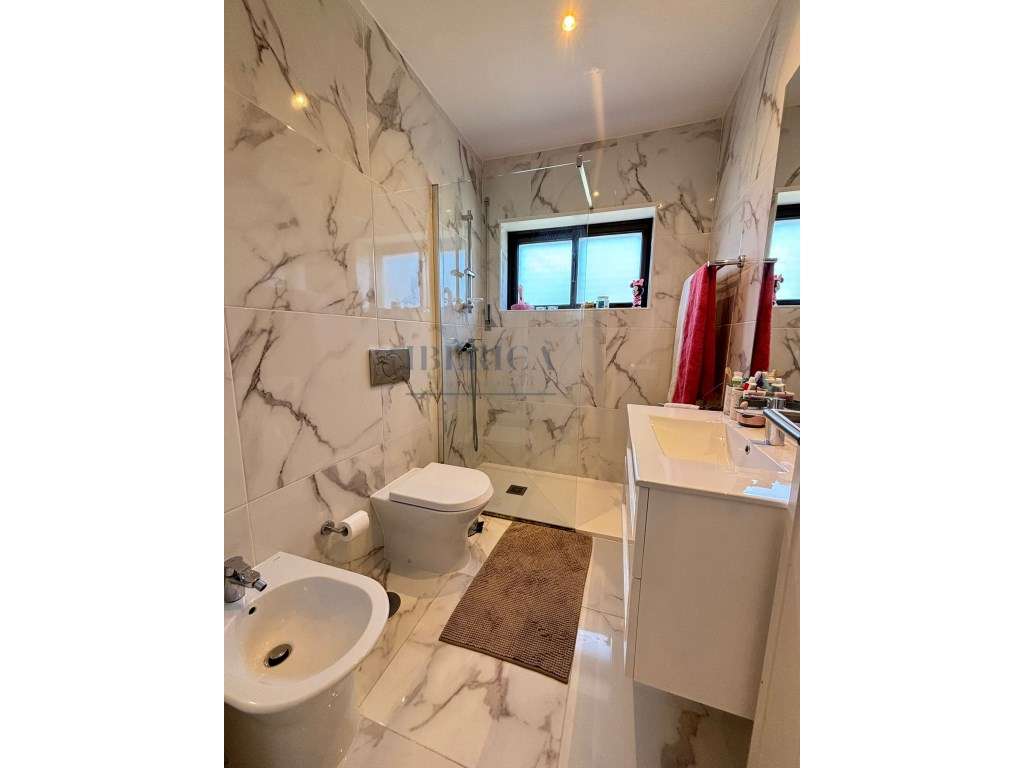 Apartamento T3 Renovado - São Félix da Marinha - 200 metros da prai...-22