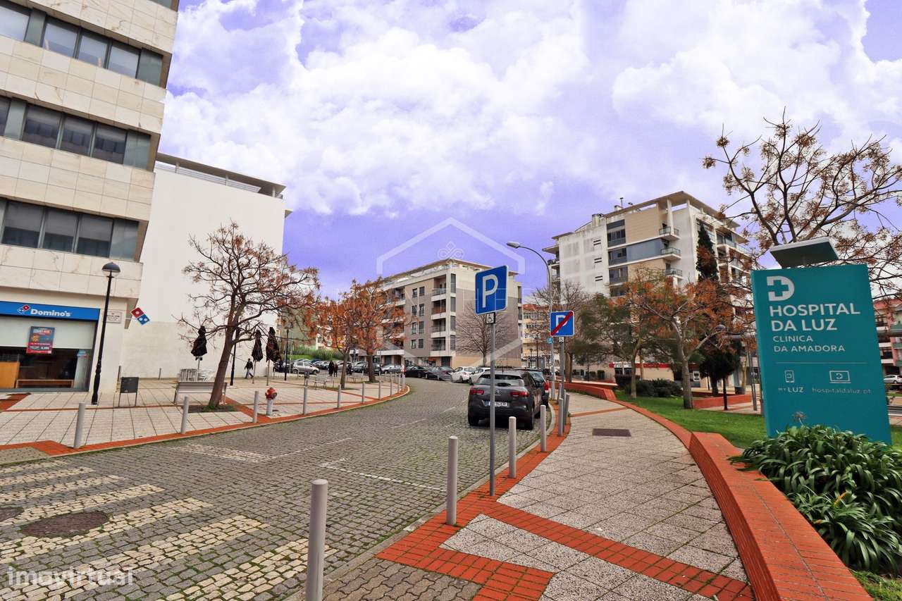 Terreno para constr. de prédio na urb. Villa Park, Amadora-3