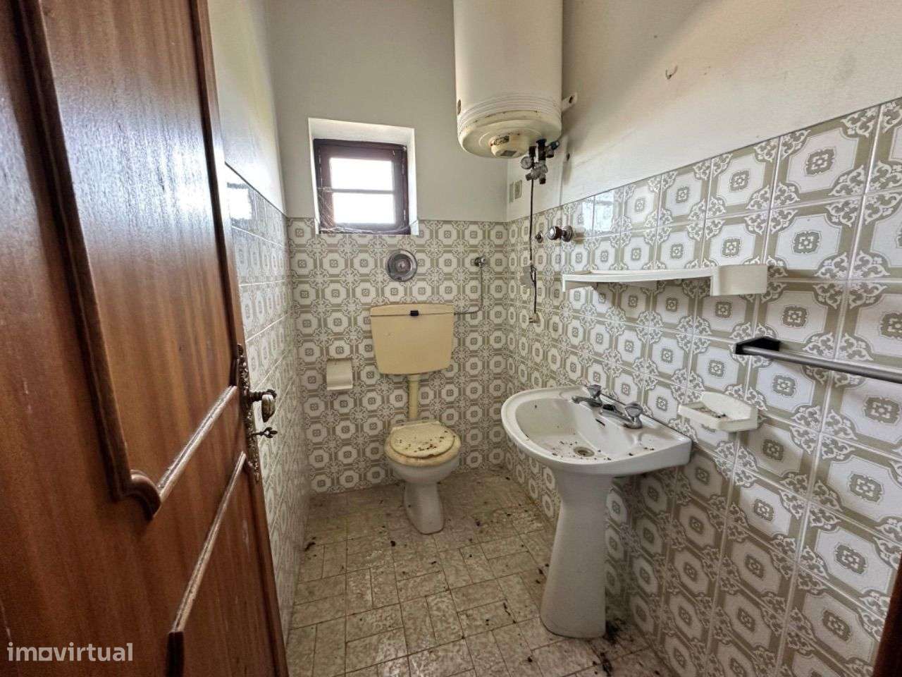 Imóvel de banco : escritura ao abrigo do simplex-23