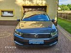 Volkswagen Passat - 4