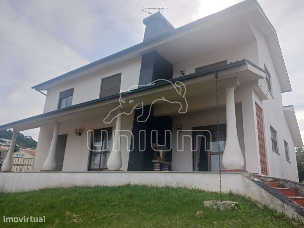 Propriedade com vista para o Rio Minho e Espanha-26