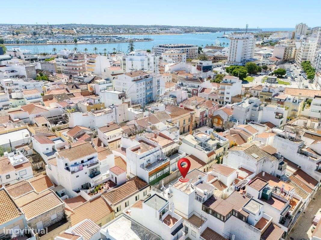 Moradia T8 para venda - Grande imagem: 3/45