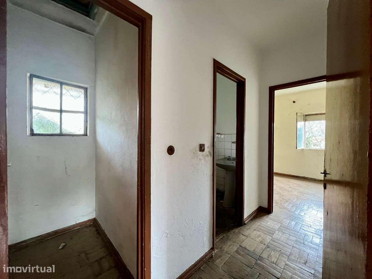 Andar Moradia T3 para Restauro em Celeirós-8