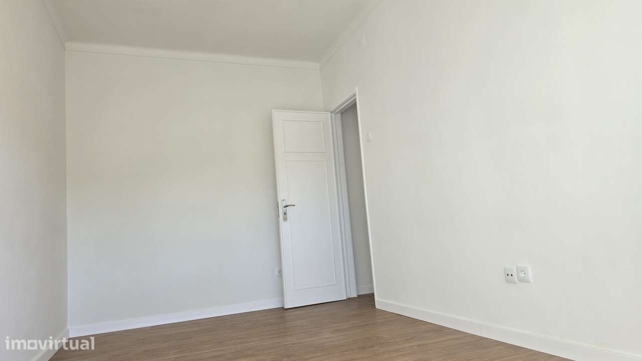 T2+1 totalmente remodelado Amora-12