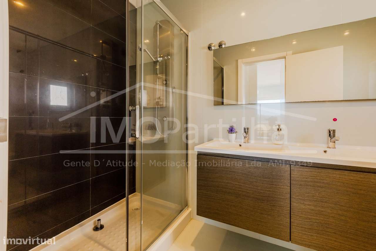 Moradia T5 | 358 m2 | Piscina e Campo de Basquetebol| Rio de Mouro-20
