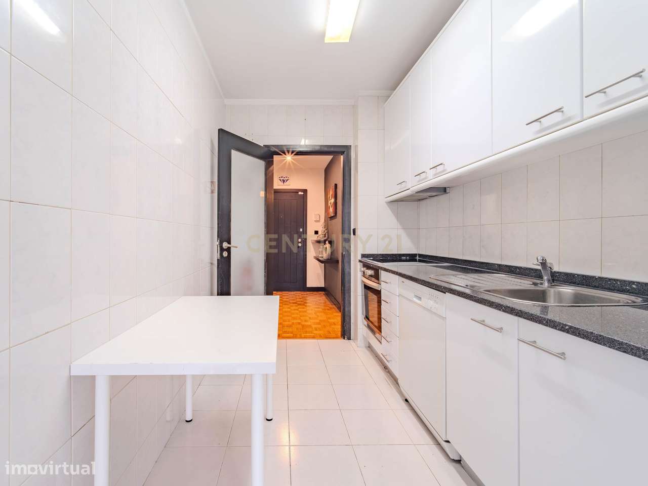 T1+1 Senhora da Hora, junto ao Metro, Matosinhos-7