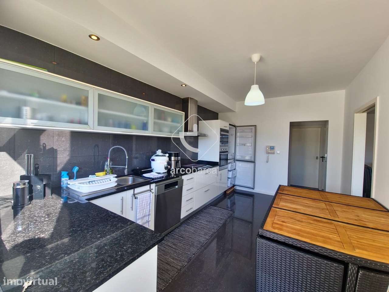 Moradia T3 com Jardim proximo do Centro de Arcos de Valdevez - Grande imagem: 2/32