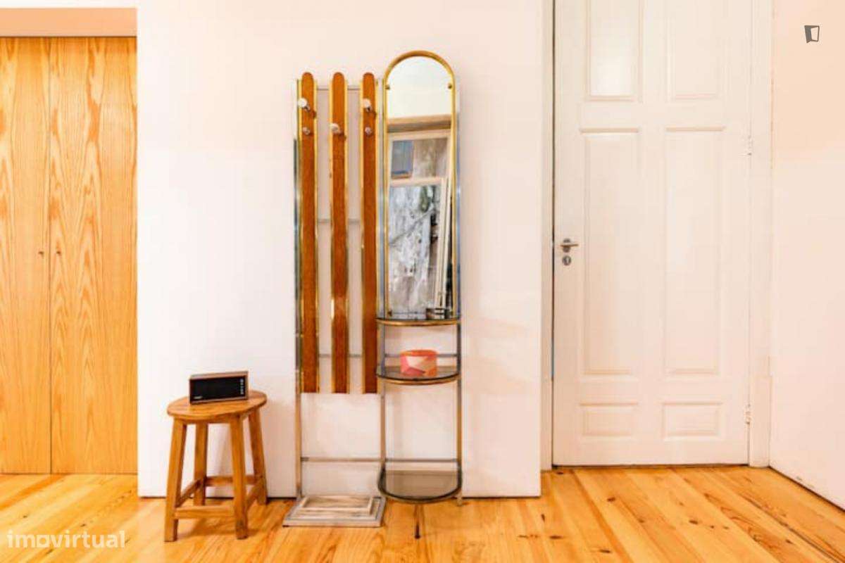 Apartamento com 1 quartos - localizado em Sé Porto - Grande imagem: 3/7