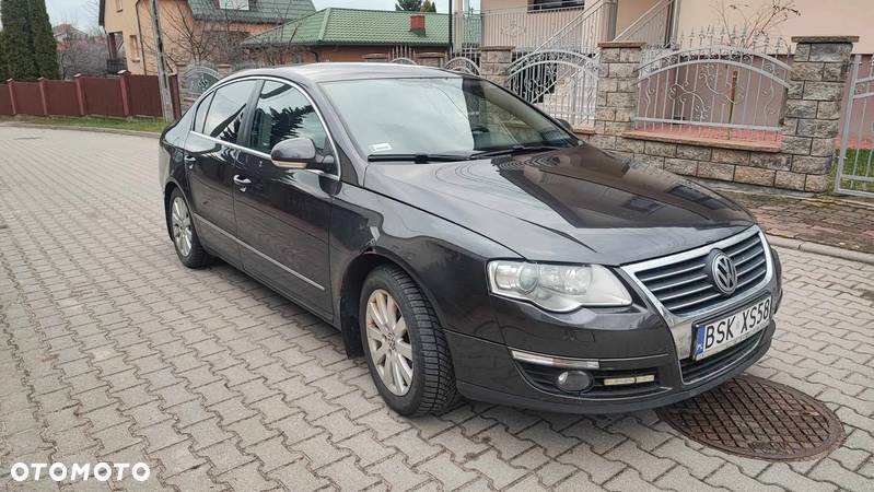 Volkswagen Passat 2.0 FSI Highline Tiptr - 4